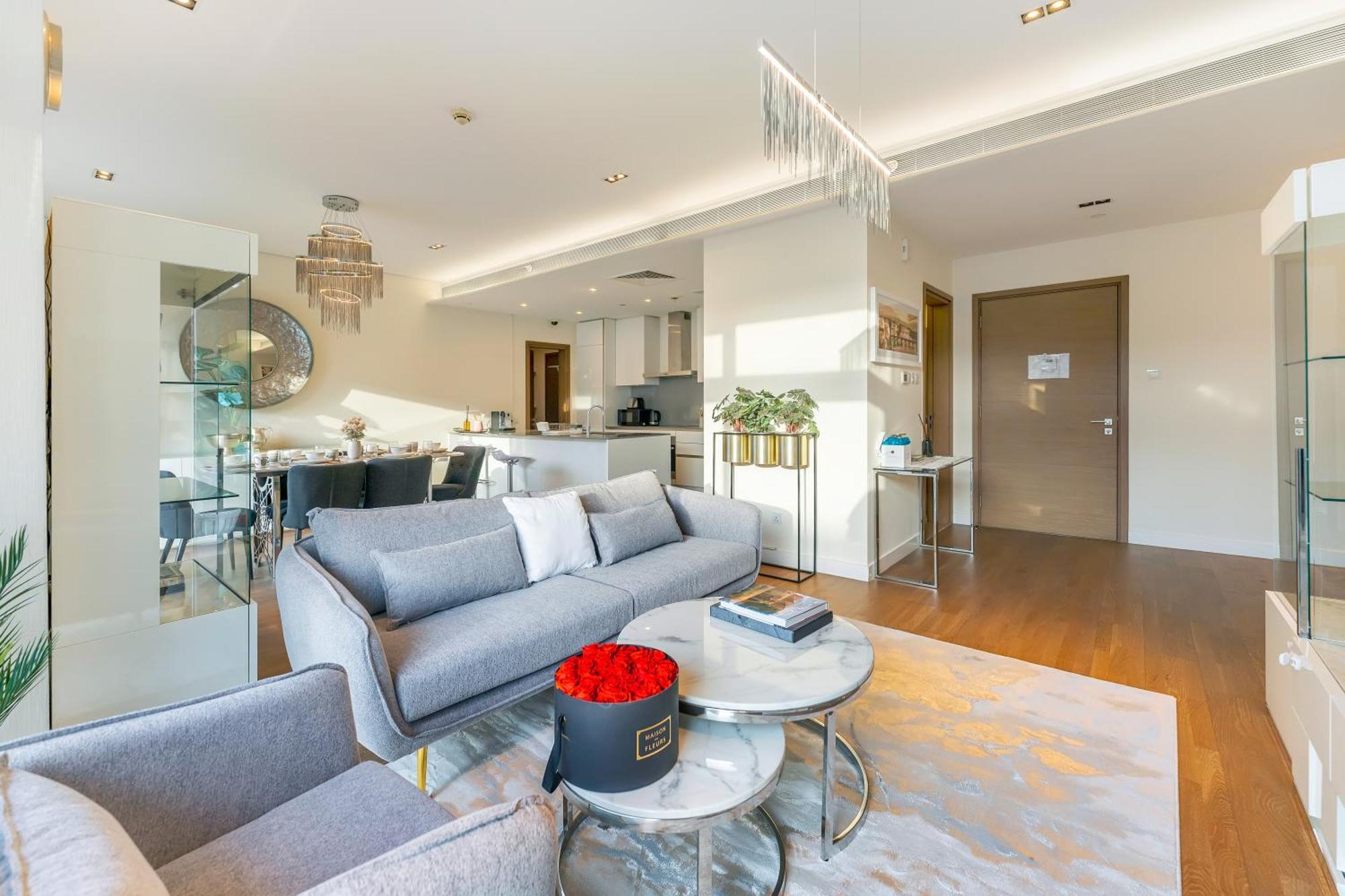 شقة Fam Living - City Walk - Opulent Living دبي المظهر الخارجي الصورة